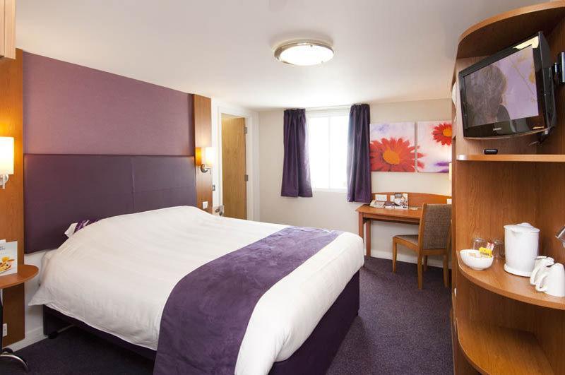 Premier Inn Manchester Cheadle  Exteriér fotografie